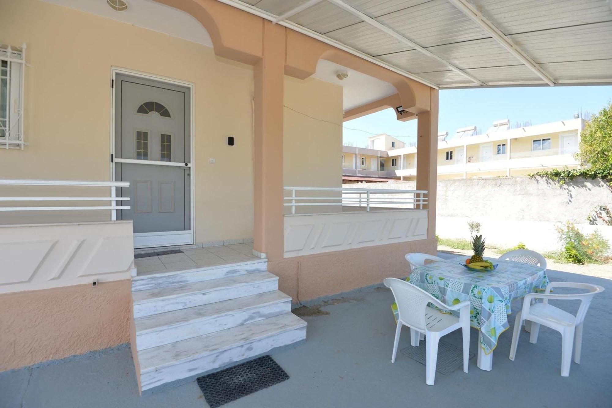 Nina's In Near The * Ialysos (Rhodes)